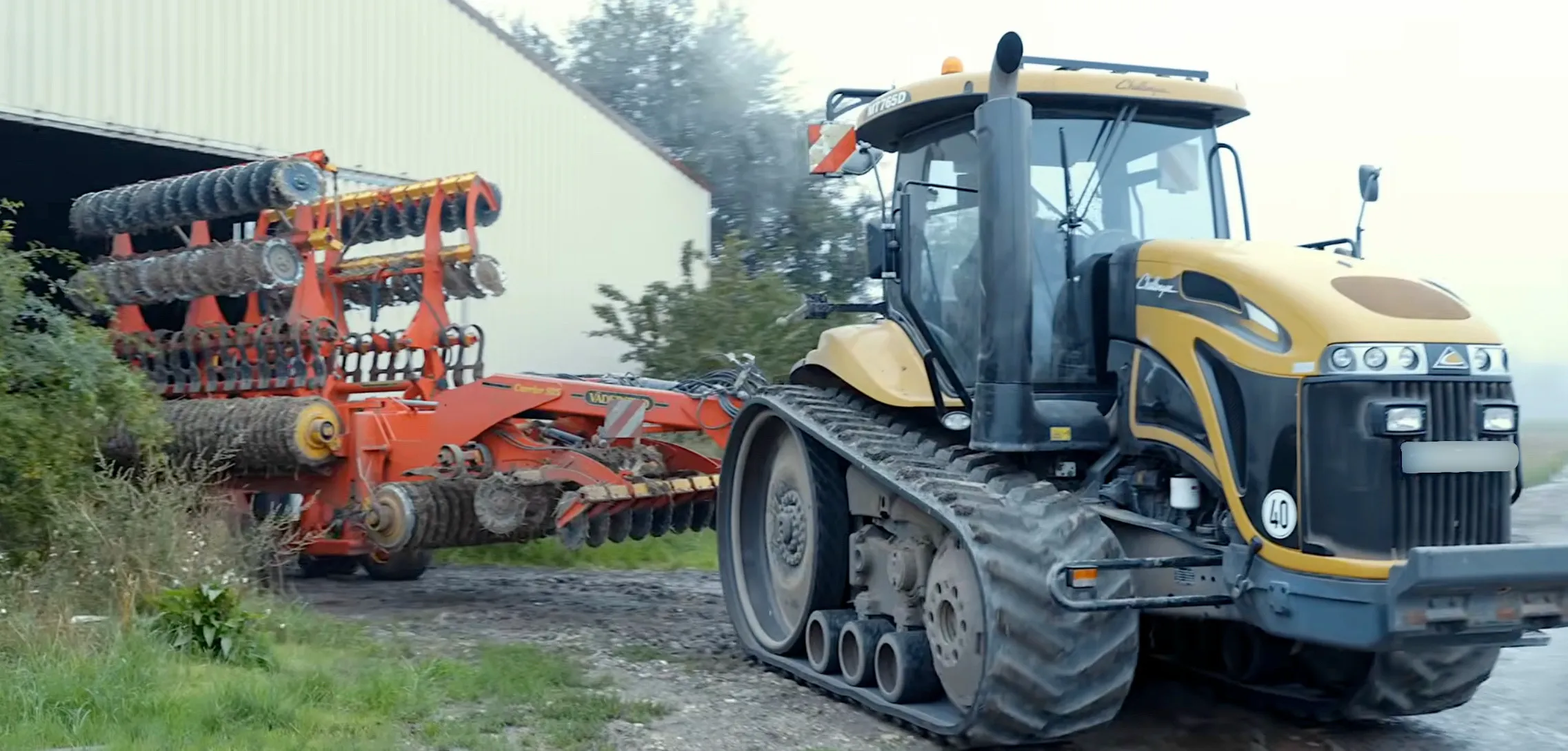 Challenger MT Raupentraktor