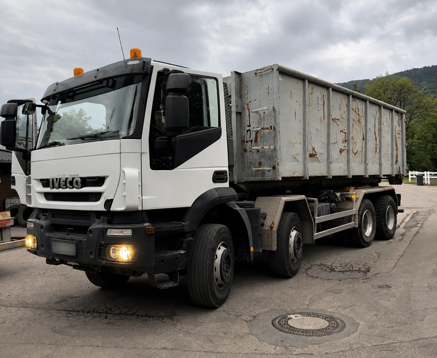Iveco Trakker auf dem Prüfstand bei Schaknat Elektronik