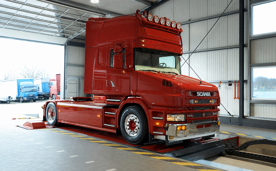 Scania 144 530 V8, Flaggschiff der klassischen PGRT-Serie