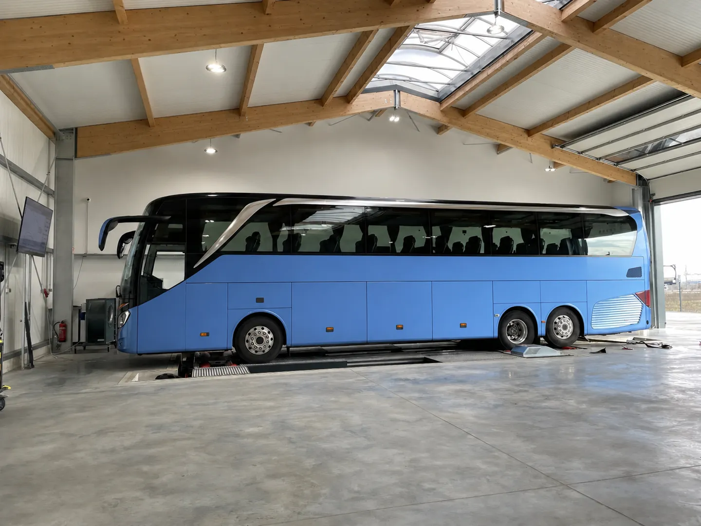 Bus