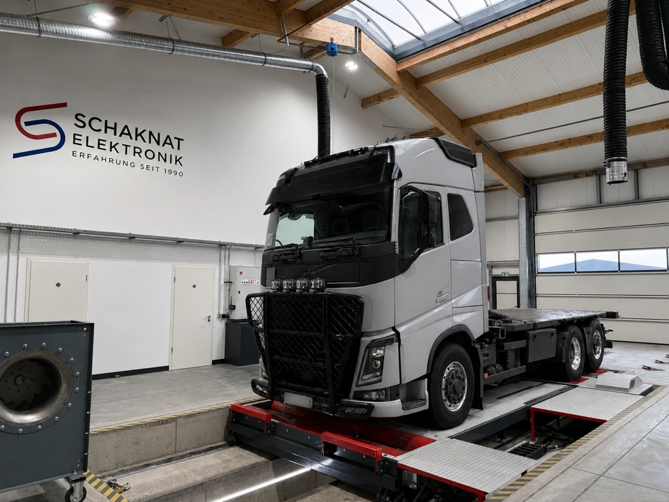 Volvo FH 3. Generation weiss, BB GmbH, Schaknat Chiptuning