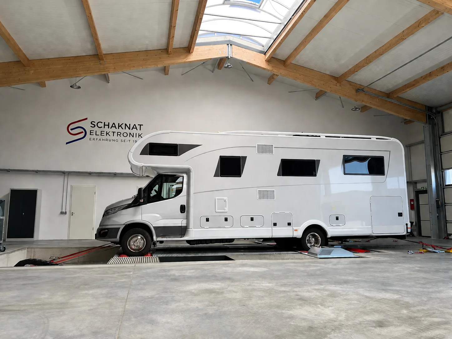 Wohnmobil Chiptuning auf dem Allrad-Prüfstand bei Schaknat Elektronik